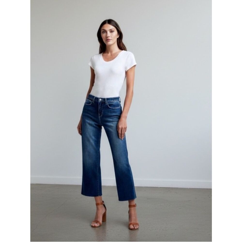L'AGENCE Wanda Crop Wide Leg Jeans in Frisco Wash Size 28